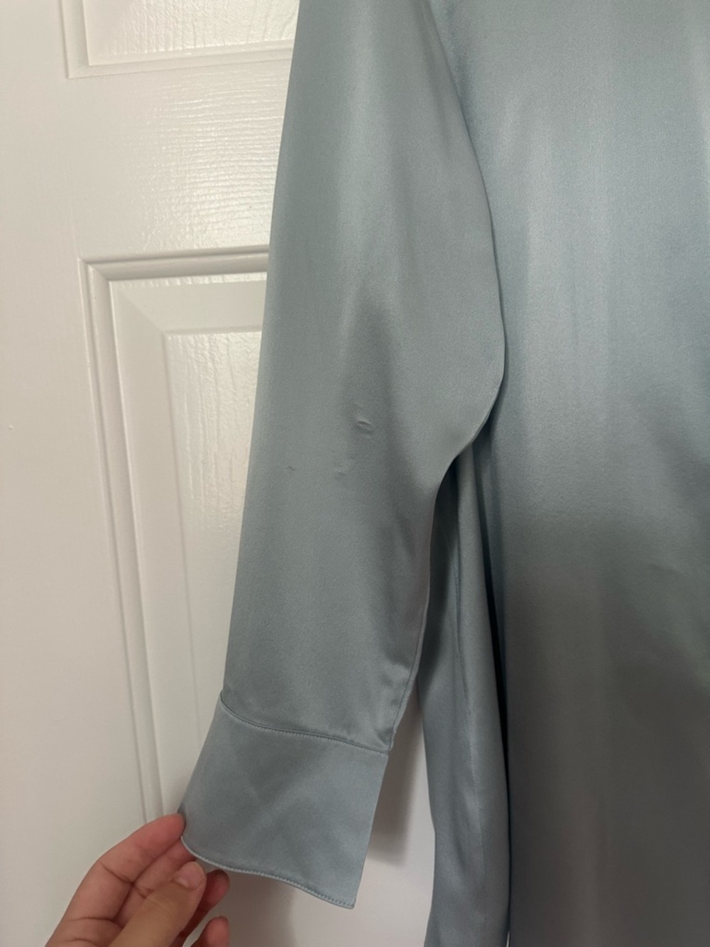 Ravella 100% Silk Blouse - Picture 5 of 9